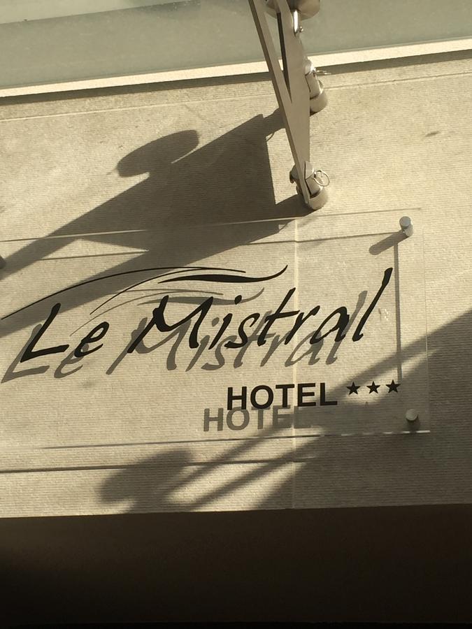 Hotel Le Mistral Cannes Exterior foto